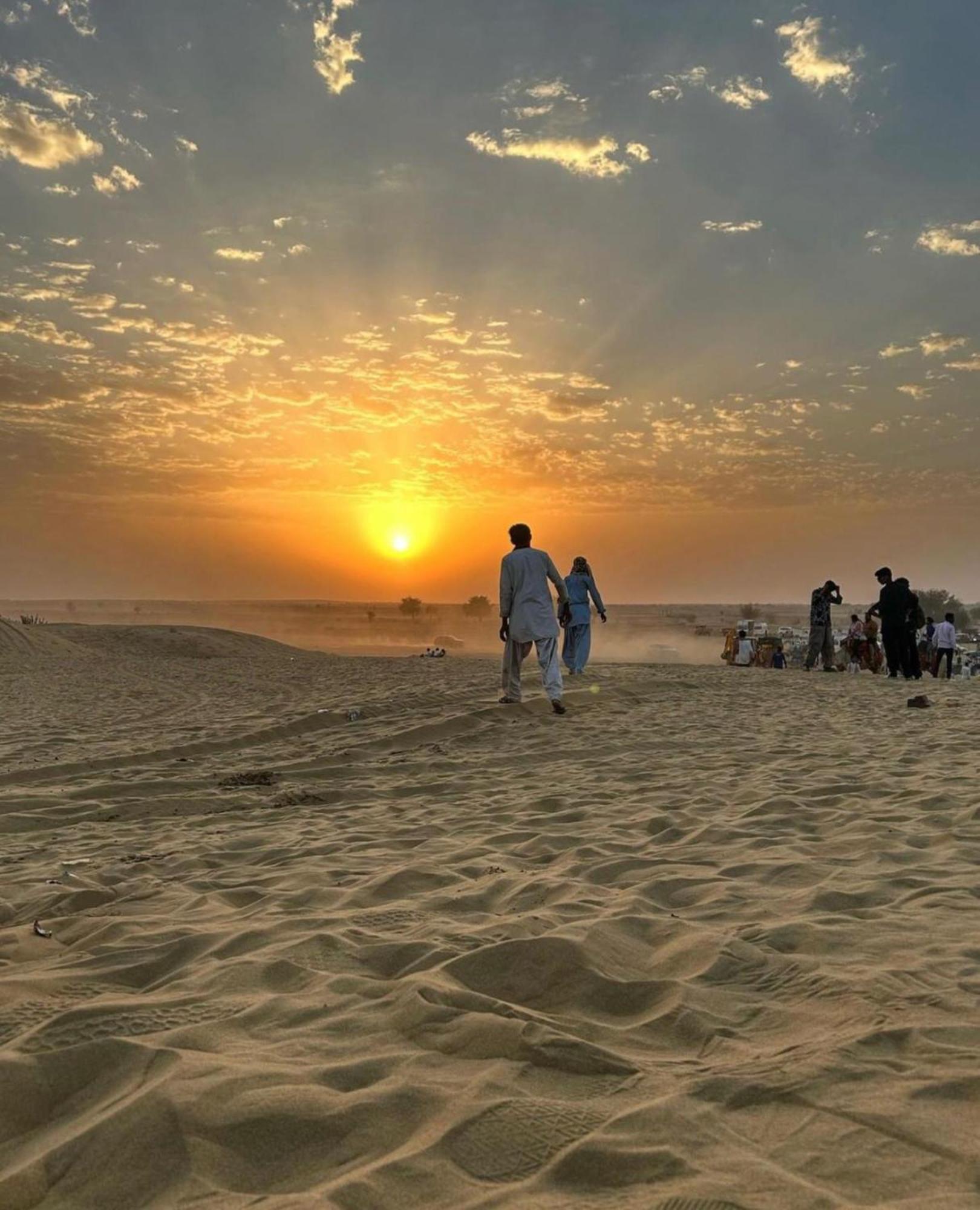 Jaisalmer Sand Dunes Luxury Camp And Resort Buitenkant foto